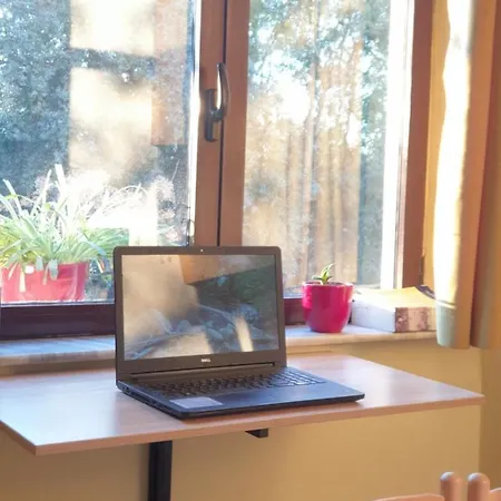 Lägenhet Ex-block District Charming With Treeish Sorrounding View! *